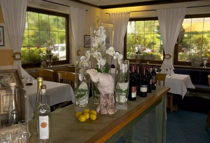 ホテル Kellhof   Bed & Breakfast