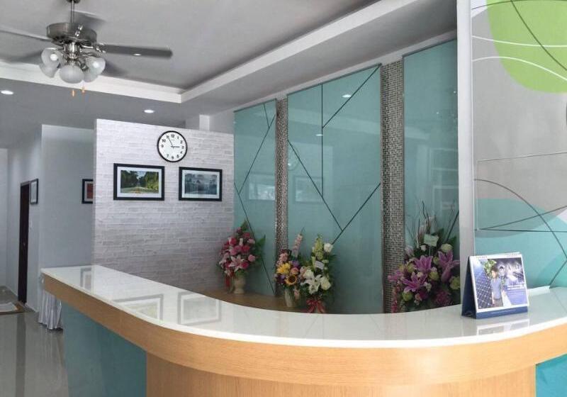 호텔 Lada Krabi Express