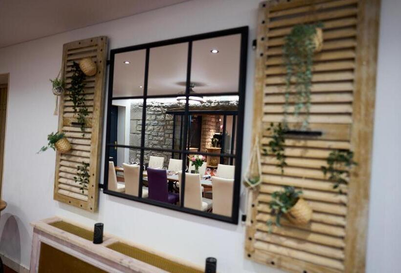 호텔 Le Relais D Arc Et Senans