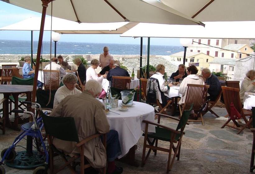 酒店 Le Vieux Moulin