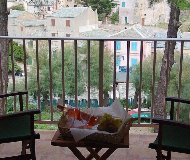 酒店 Le Vieux Moulin