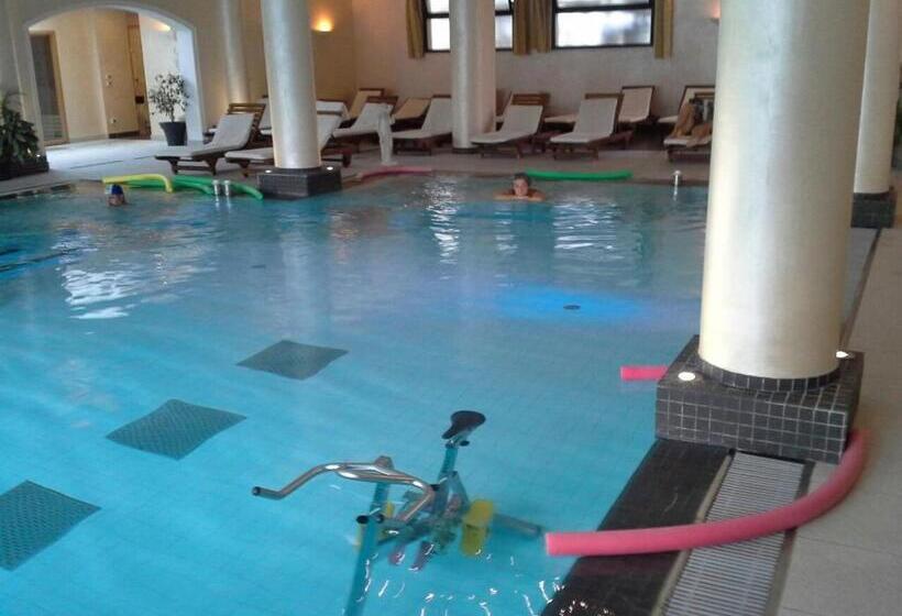 ホテル Terme Salus