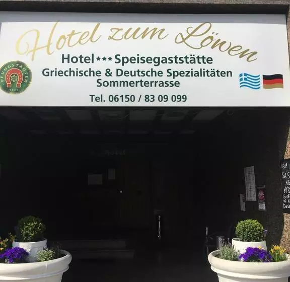 ホテル Zum Löwen