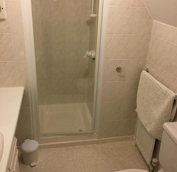 Pensione The Berwick Over 40 S Only