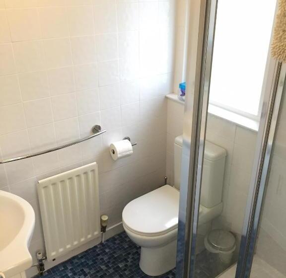 Pensione The Berwick Over 40 S Only