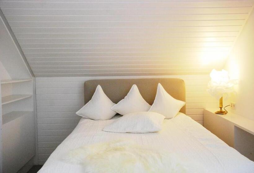 Sweet Clementine B & B