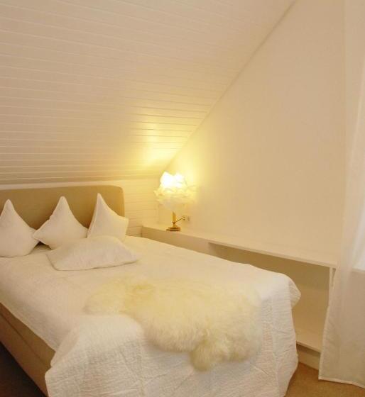 Sweet Clementine B & B