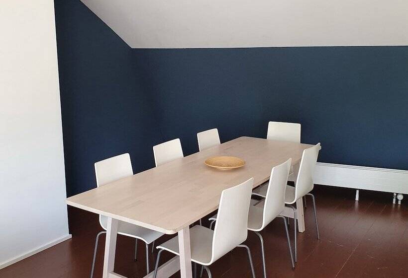 Top City Center Lion Monument