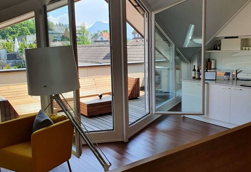 Top City Center Lion Monument