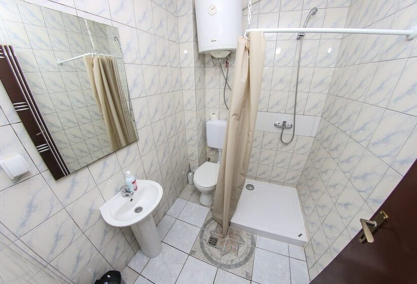 هاستل Guest House Like