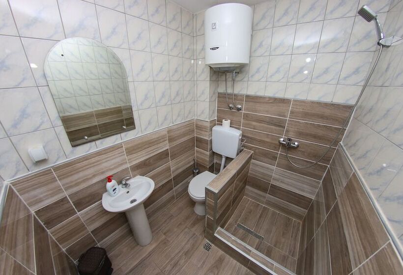 هاستل Guest House Like