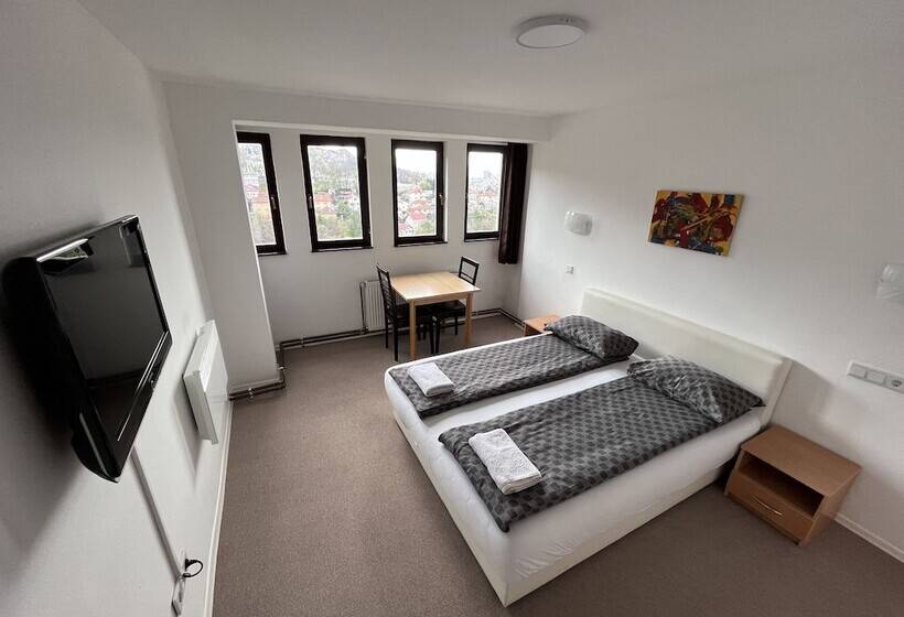 هاستل Guest House Like