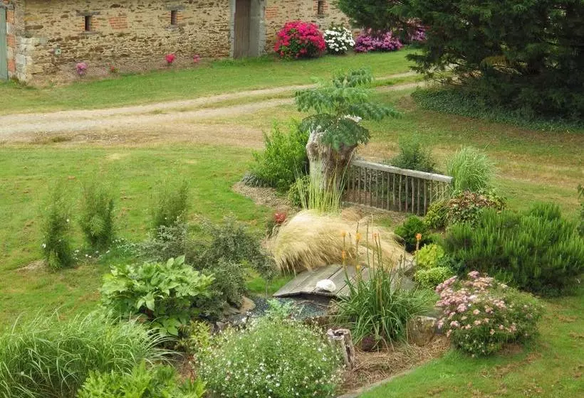 Aamiaismajoitus (B&B) A La Haute Bouillere