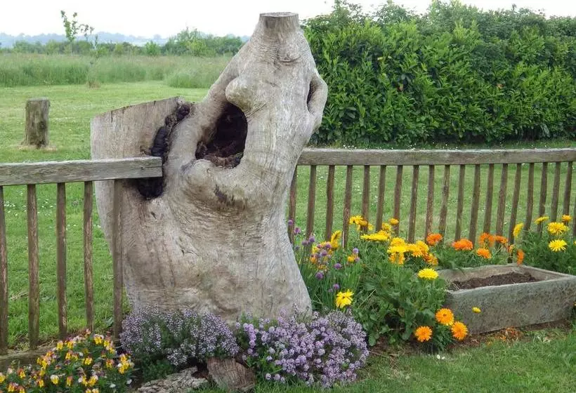 Aamiaismajoitus (B&B) A La Haute Bouillere