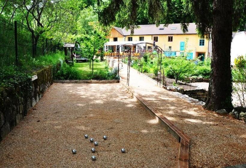 Bed and Breakfast Auberge De Portout