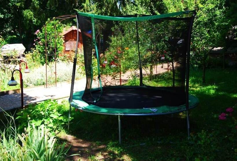 Bed and Breakfast Auberge De Portout