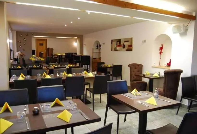 Aamiaismajoitus (B&B) Auberge De Portout