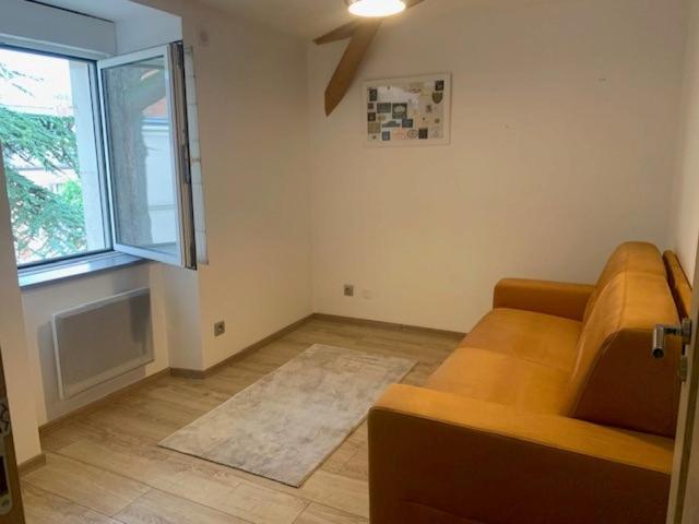 تختخواب و صبحانه Champagne André Bergère