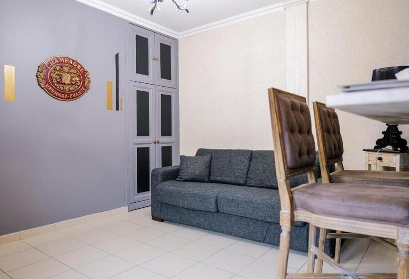 تختخواب و صبحانه Champagne André Bergère