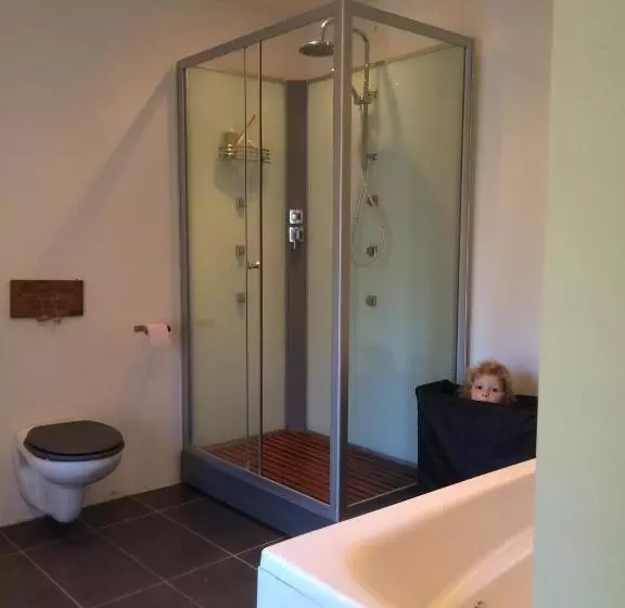 ベッドアンドブレックファースト Château De Seurre   No Boring People Please   O6 Io 66 95 83