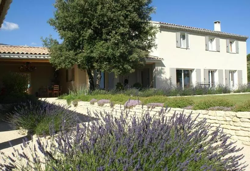 ベッドアンドブレックファースト La Bastide Au Ventoux