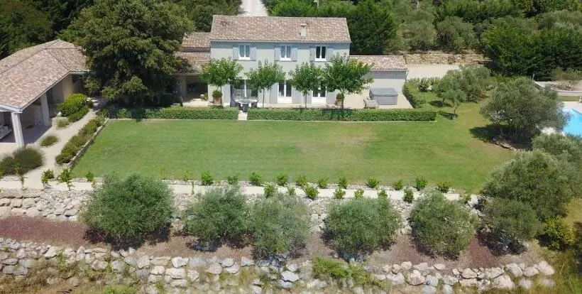 ベッドアンドブレックファースト La Bastide Au Ventoux