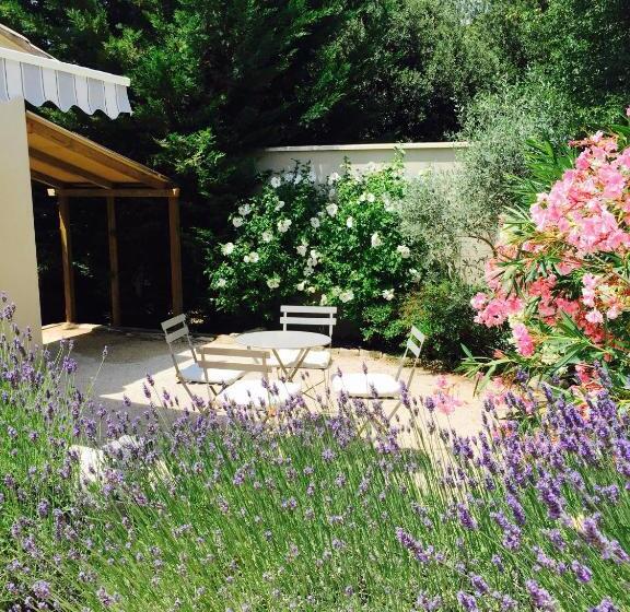 민박 La Bastide Au Ventoux