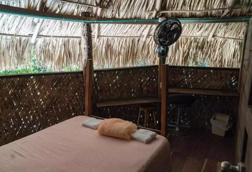 Hostal La Media Luna Palomino