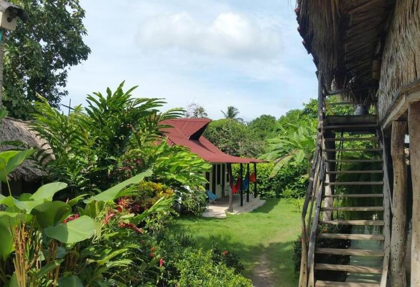 Hostal La Media Luna Palomino