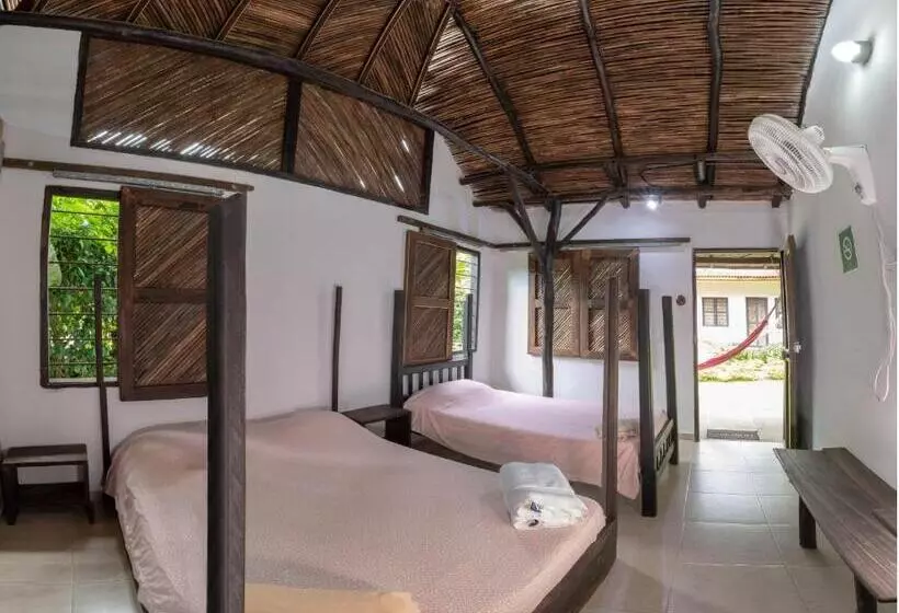 Hostal La Media Luna Palomino