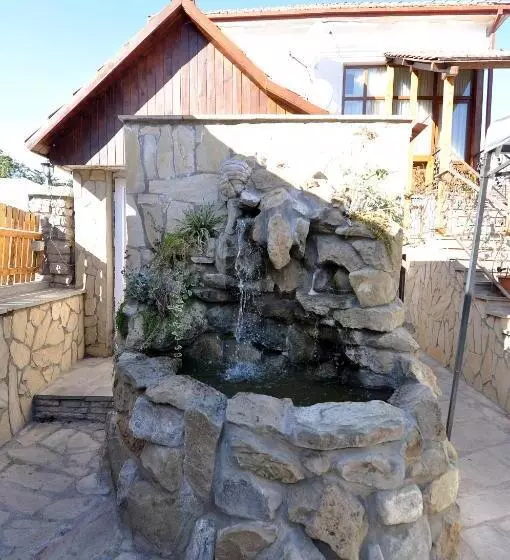 هتل Aragvi