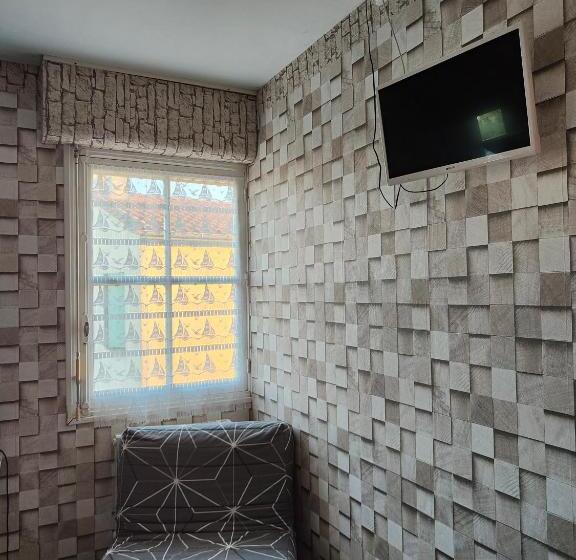 בית מלון כפרי Auberge Le Chata