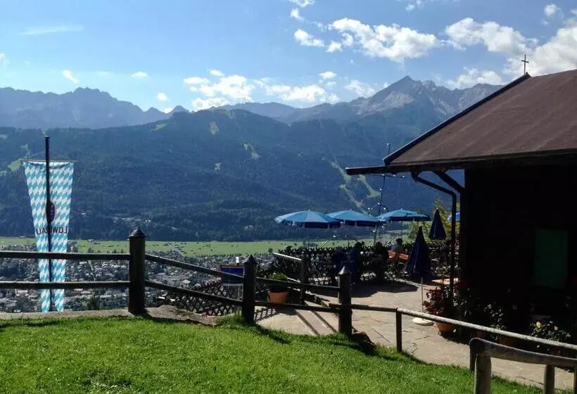 Hotelli Bayern Resort
