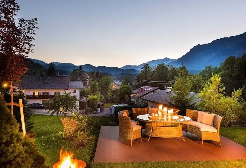 Hotelli Bayern Resort