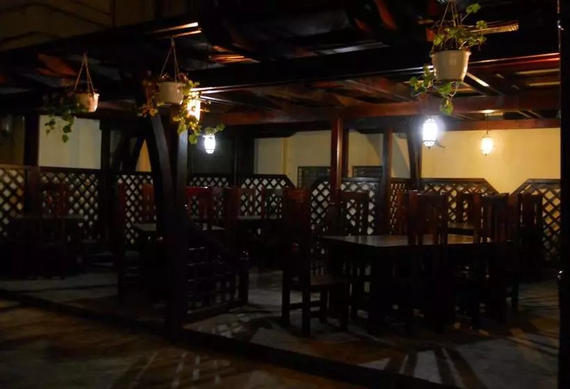 هتل Bistrita