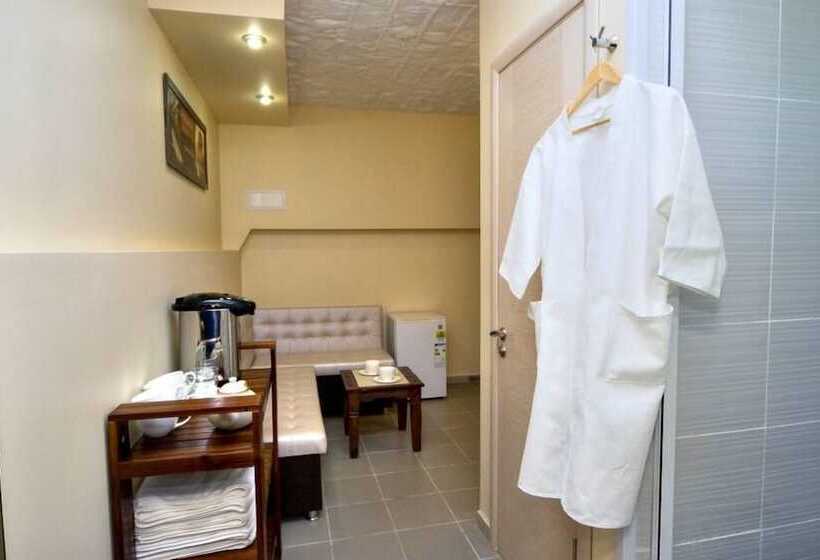 هتل Golden Gate Inn