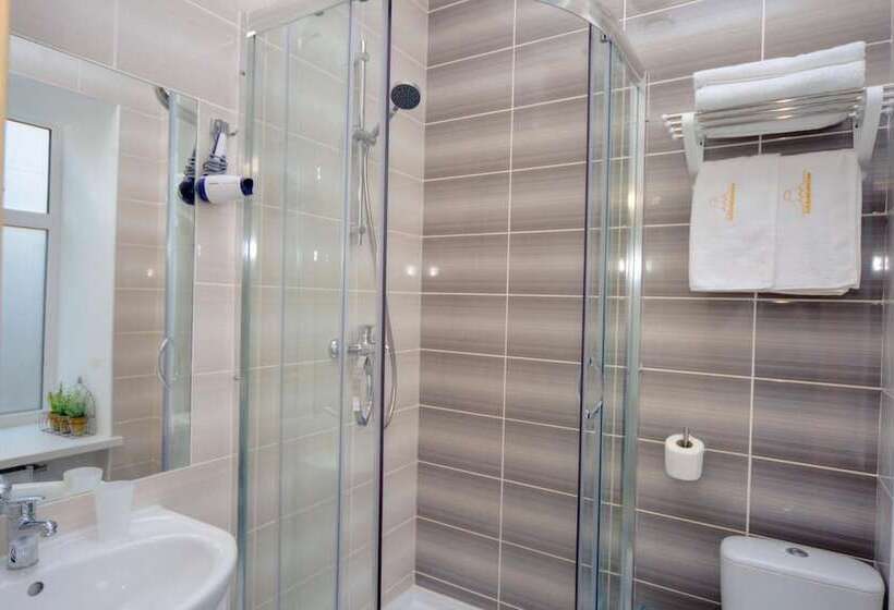 هتل Golden Gate Inn