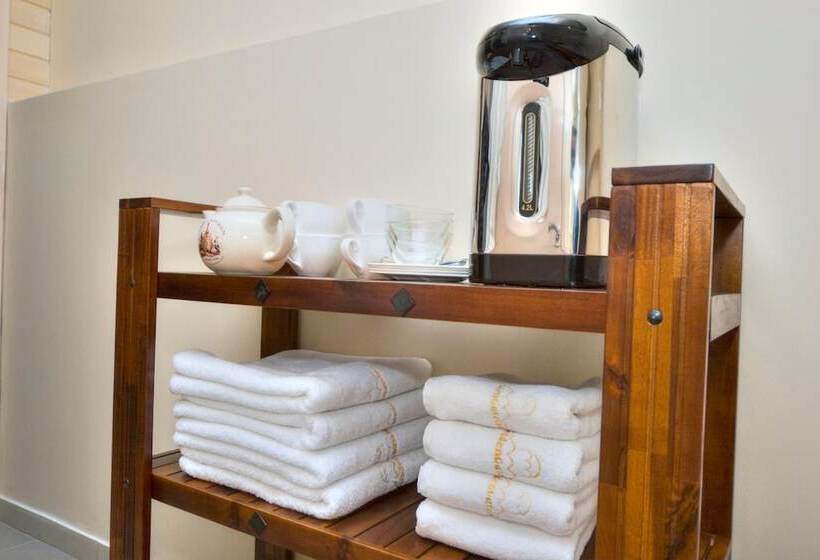 هتل Golden Gate Inn