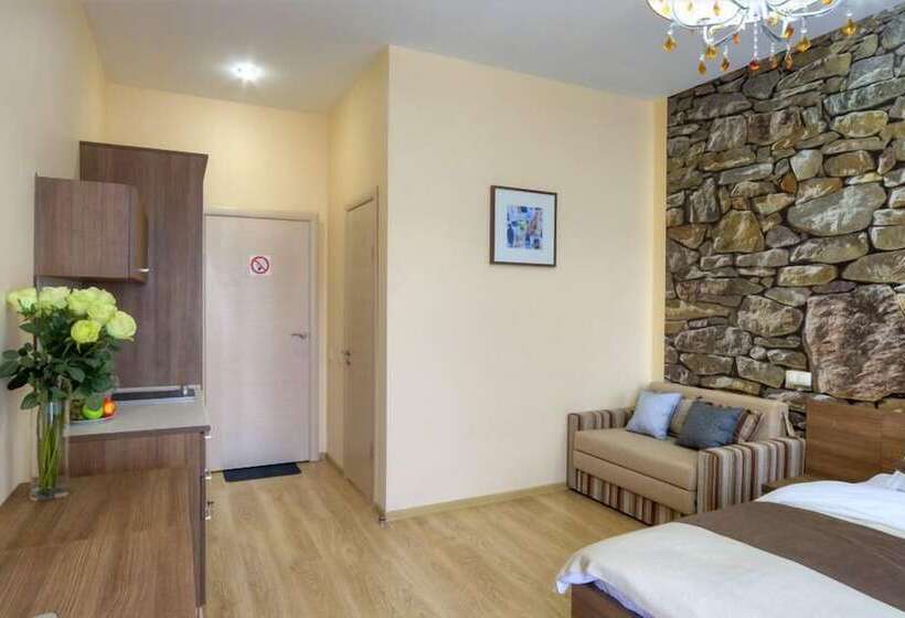 هتل Golden Gate Inn