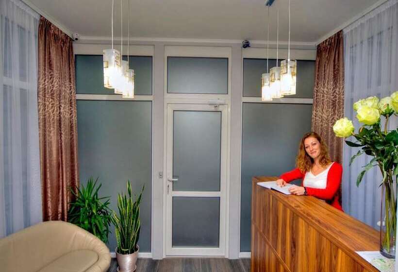 هتل Golden Gate Inn