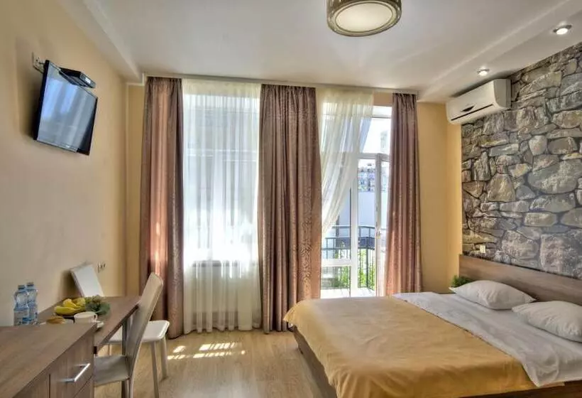 Hotelli Golden Gate Inn