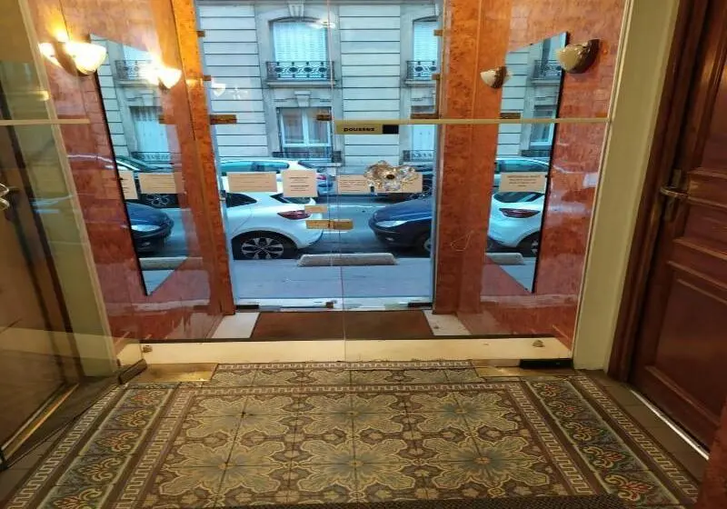 هتل Hôtel Résidence Saint Ouen
