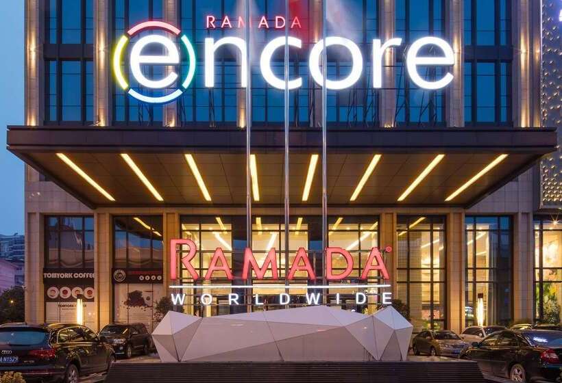 Hotel Ramada Encore Wuhan