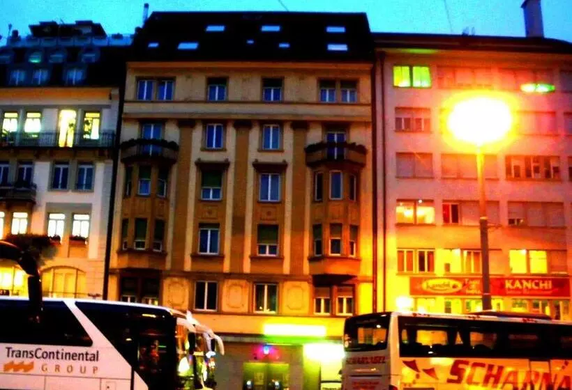 ホテル Residence Zum Löwen