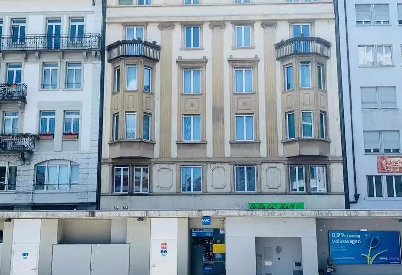 ホテル Residence Zum Löwen