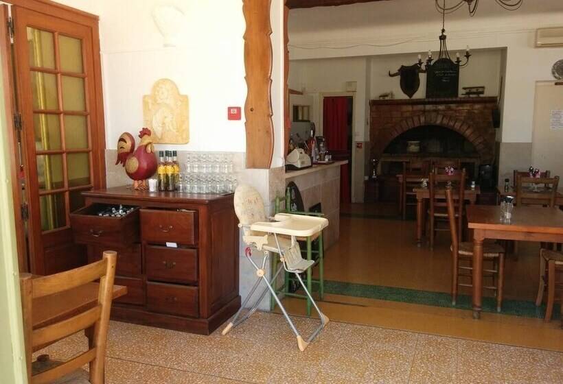 ホテル Restaurant L Agachon