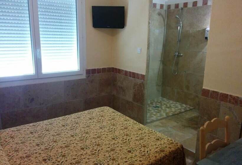 ホテル Restaurant L Agachon