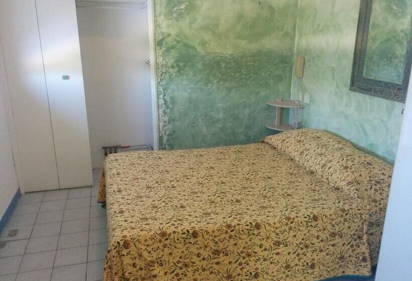 ホテル Restaurant L Agachon