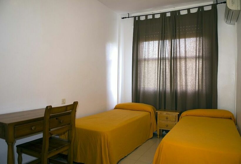 Albergue Inturjoven Aguadulce Hostel