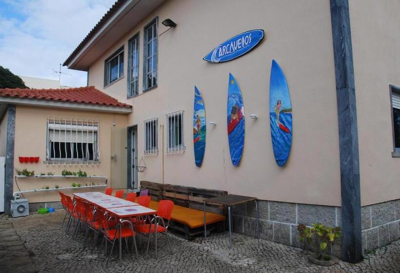 Carcavelos Surf Hostel And Surf Camp